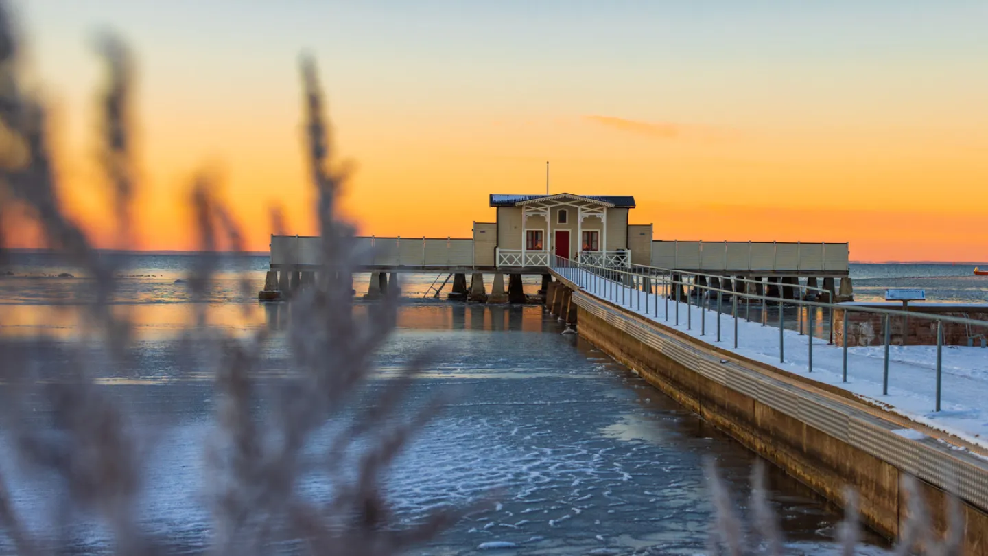 Borgholm - kallbadhuset - vinter